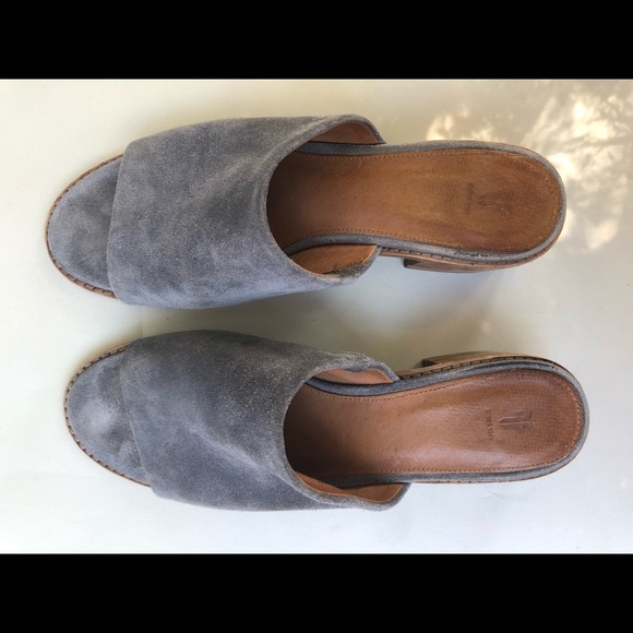 Frye Cindy Mule - Picture 2 of 8